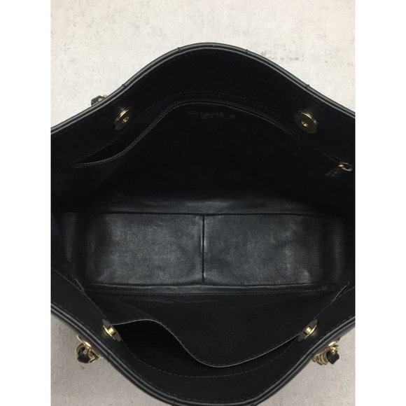 Chanel Lamb Leather Chain Shoulder Bag - Picture 6 of 6